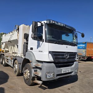 MERCEDES 3236 8X4 VOLUMETRIC