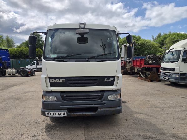 DAF 55-220LF FLATBED - Image 3