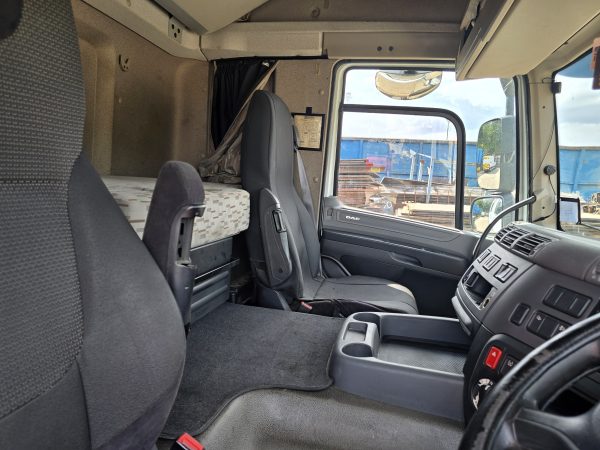DAF CF460 6X2 TRACTOR UNIT - Image 15