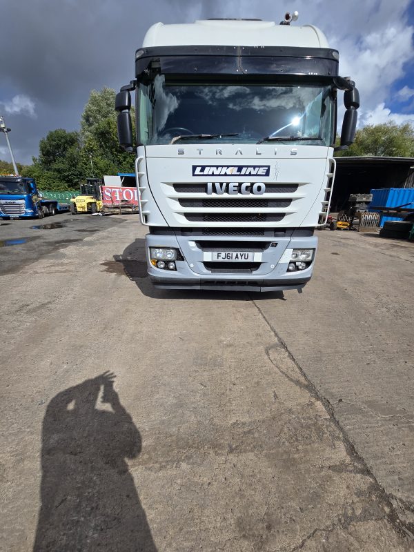 IVECO STRALIS 6X2 TRACTOR UNIT - Image 2