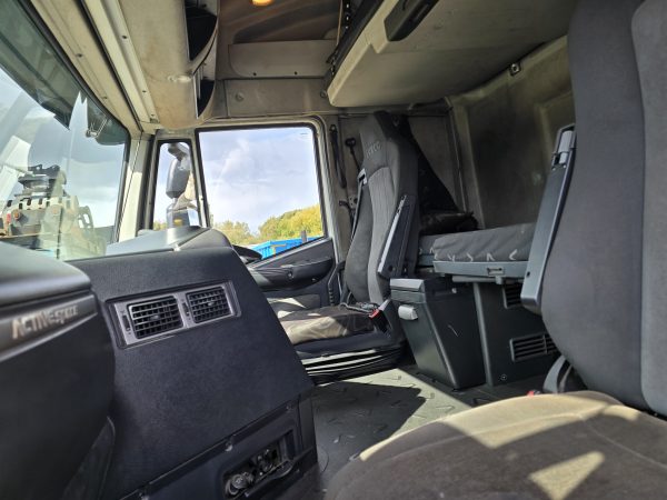 IVECO STRALIS 6X2 TRACTOR UNIT - Image 7