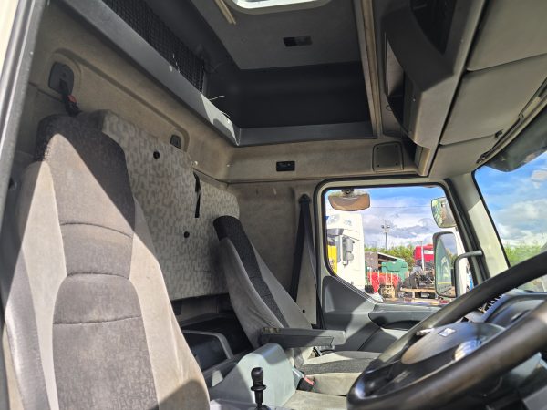 DAF 45-180LF FLATBED - Image 15
