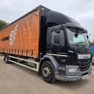 DAF LF280 CURTAINSIDE TRUCK
