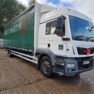 MAN TGM 18.250 CURTAINSIDE TRUCK