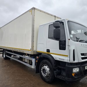 IVECO 180E25 BOXVAN TRUCK