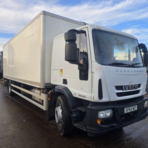 IVECO 180E25 BOXVAN TRUCK