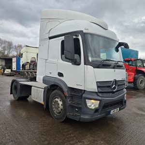 MERCEDES ACTROS 1843