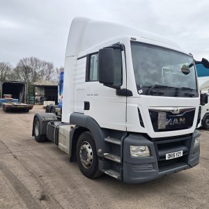 MAN TGS 18-400 4X2 TRACTOR UNIT