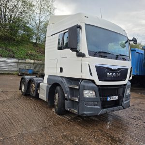 MAN TGX 26-440 6X2 TRACTOR UNIT