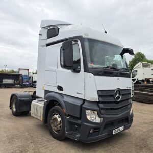 MERCEDES 1843 TRACTOR UNIT